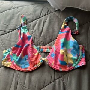 Never worn Hollister bikini top